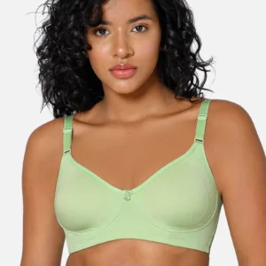LILLY GREEN