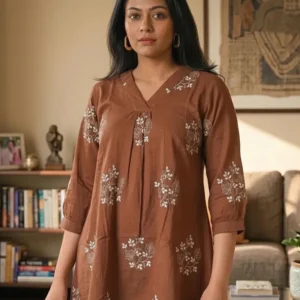 Women's Synthetic Cotton Short Kurti