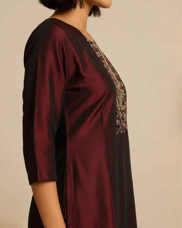 strightcut kurtis
