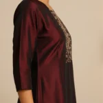 strightcut kurtis